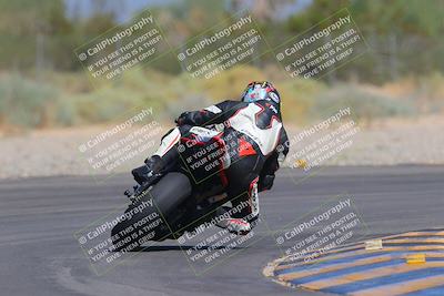 media/Sep-25-2023-Moto Forza (Mon) [[81ffa65e0a]]/B-C Group/Session 4 (Turn 2 Backside)/
